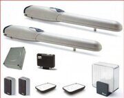 Nice WINGO5BDKCE Комплект автоматики для распашных ворот со створками шириной до 3,5 метров и массой до 500 кг.